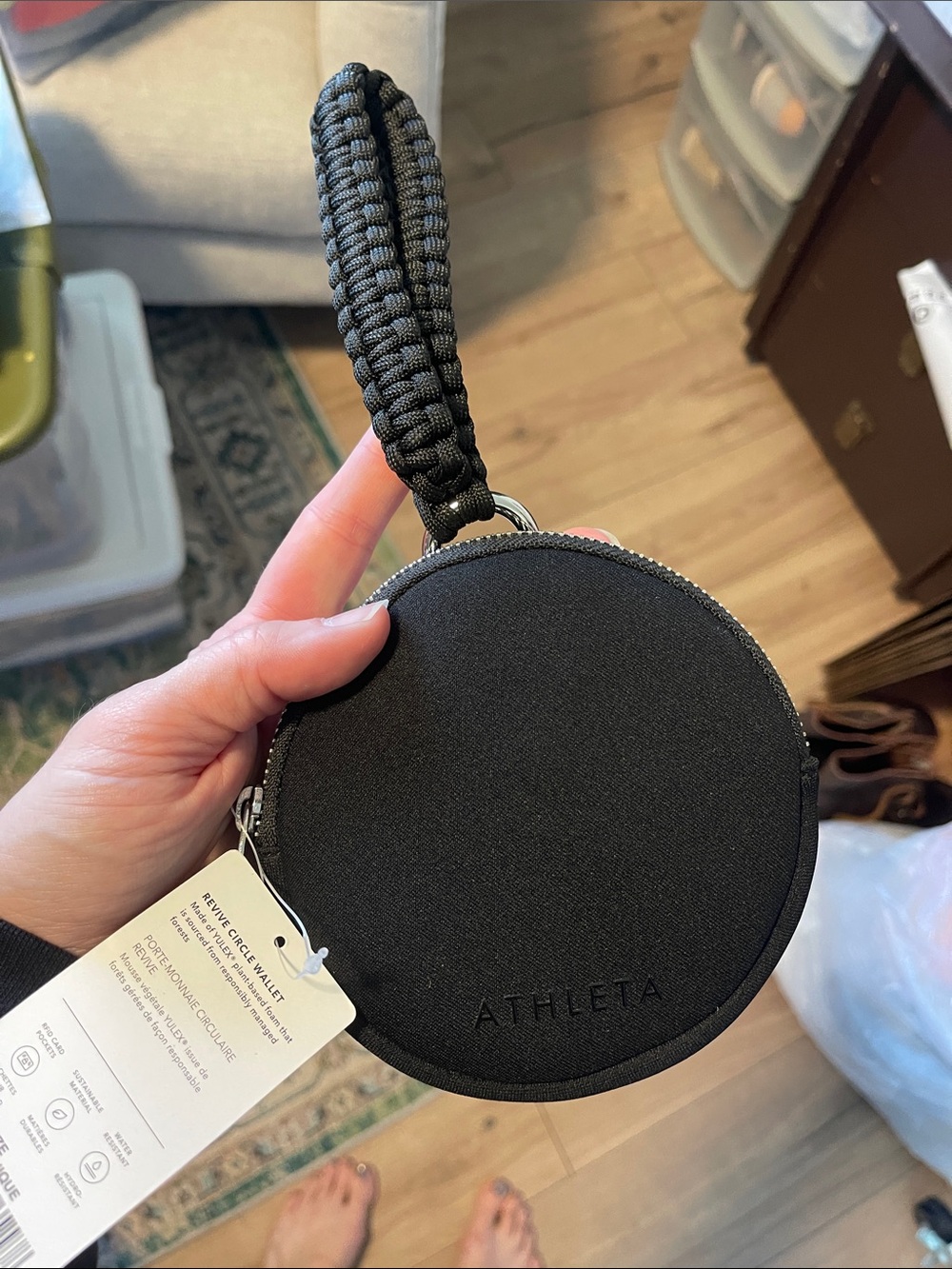 Athleta Revive Circle Wallet
